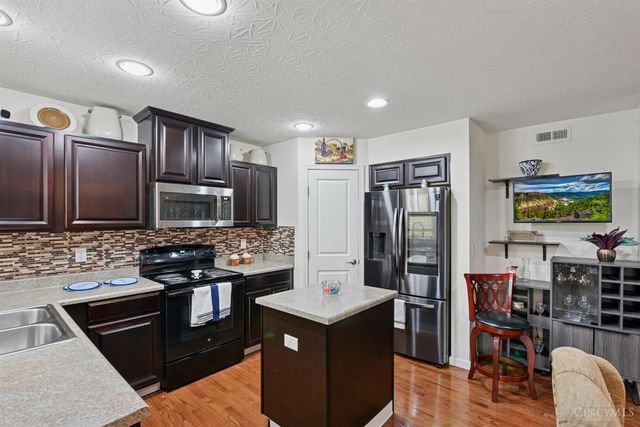 7970 Valley Crossing Drive, Colerain Twp, OH 45247