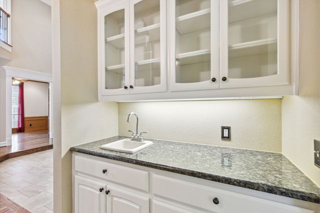5004 Seville Lane, Flower Mound, TX 75028