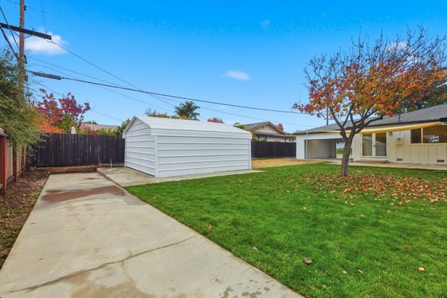 110 Fargo Way, Folsom, CA 95630