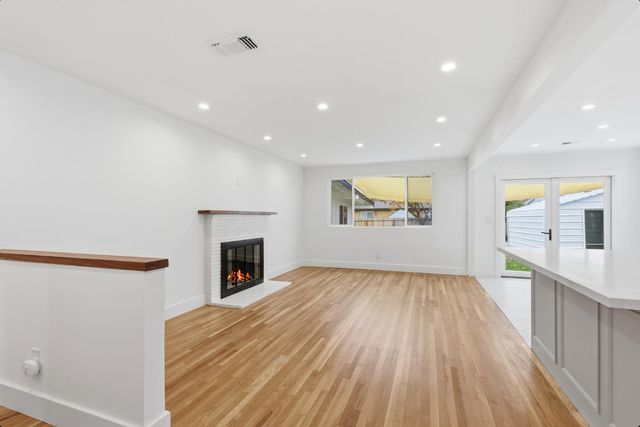 110 Fargo Way, Folsom, CA 95630