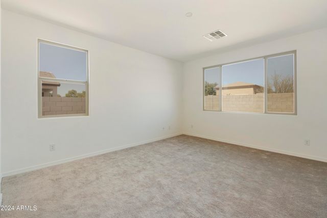 15656 W MERCER Lane, Surprise, AZ 85379