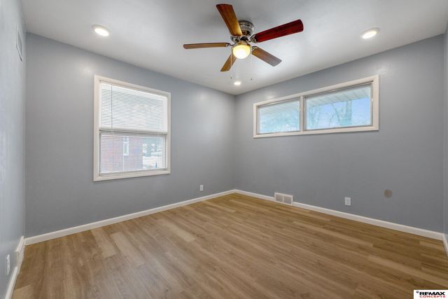 3230 N 66th Street, Lincoln, NE 68507