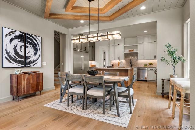 237 E 35th Place, Tulsa, OK 74105