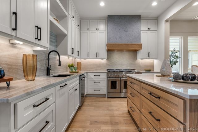 237 E 35th Place, Tulsa, OK 74105