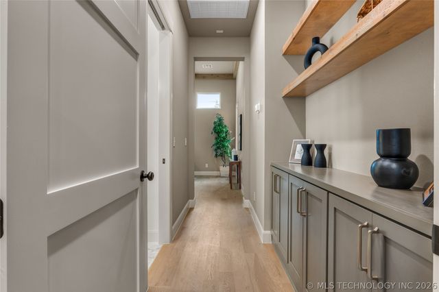 237 E 35th Place, Tulsa, OK 74105