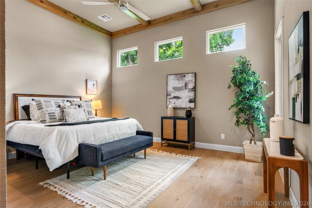237 E 35th Place, Tulsa, OK 74105