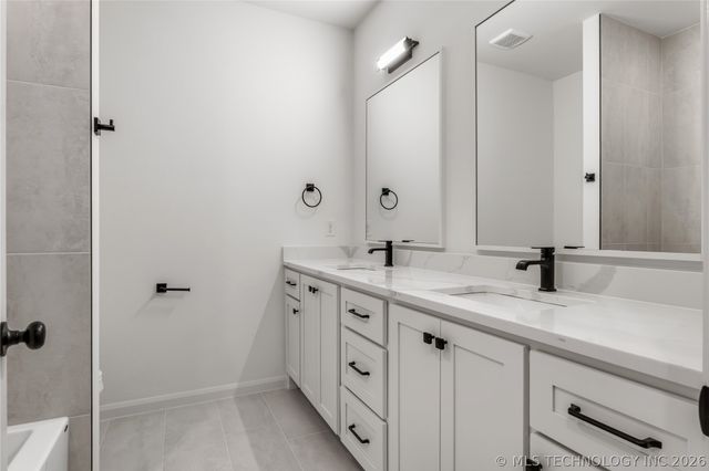 237 E 35th Place, Tulsa, OK 74105
