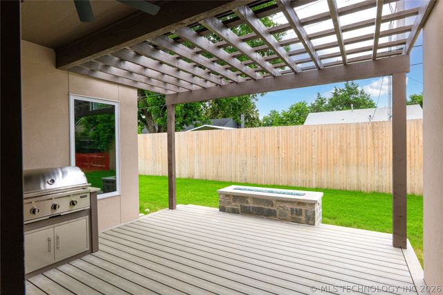 237 E 35th Place, Tulsa, OK 74105