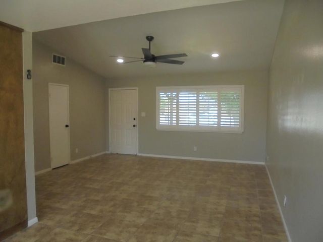 370 N 9th Street, Blythe, CA 92225