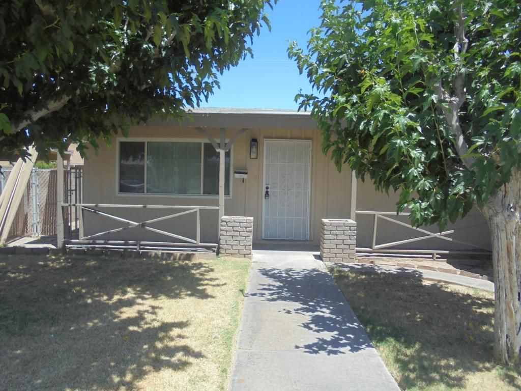 370 N 9th Street, Blythe, CA 92225