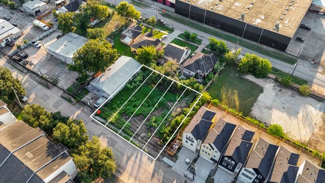 6336 Del Rio Street, Houston, TX 77021