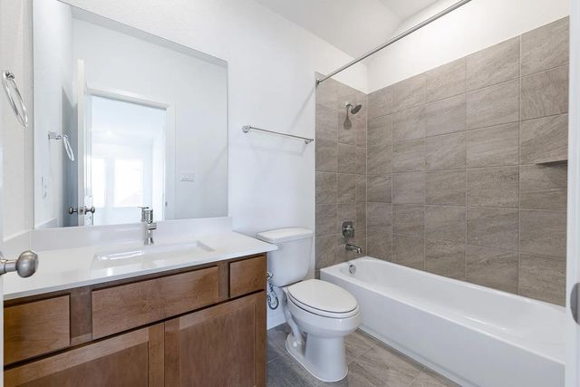 227 Kingswood DR, Bastrop, TX 78602