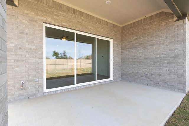 227 Kingswood DR, Bastrop, TX 78602