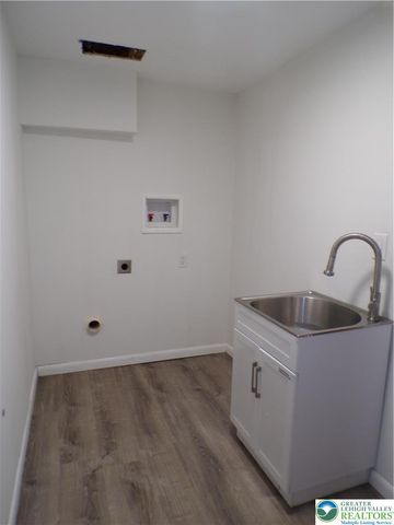 2440 West Livingston Street, Allentown City, PA 18104