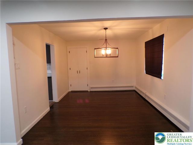 2440 West Livingston Street, Allentown City, PA 18104