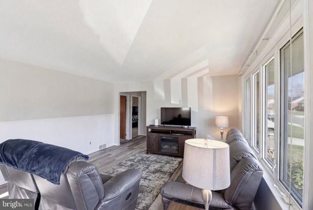 304 NEW YORK AVE, Claymont, DE 19703