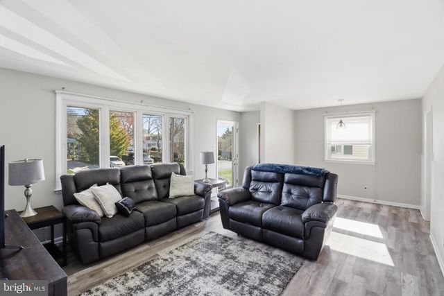 304 NEW YORK AVE, Claymont, DE 19703