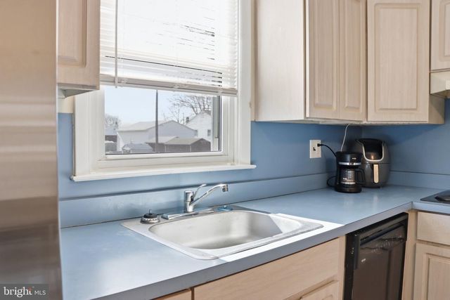 304 NEW YORK AVE, Claymont, DE 19703