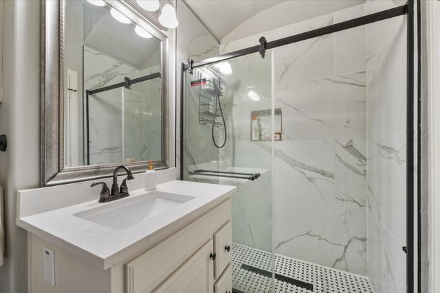 6032 Garden Gate Drive, Plano, TX 75024