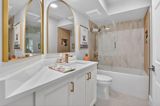 5801 Coach House Circle E, Boca Raton, FL 33486