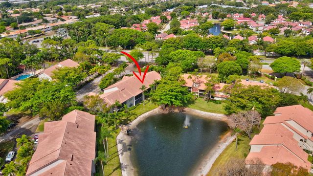 5801 Coach House Circle E, Boca Raton, FL 33486