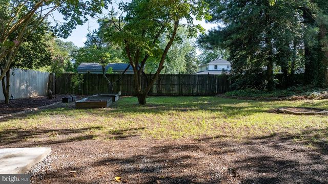 1101 FREDERICK AVE, Salisbury, MD 21801