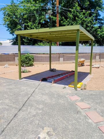 10416 Stovall Court NE, Albuquerque, NM 87112