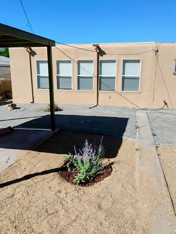 10416 Stovall Court NE, Albuquerque, NM 87112