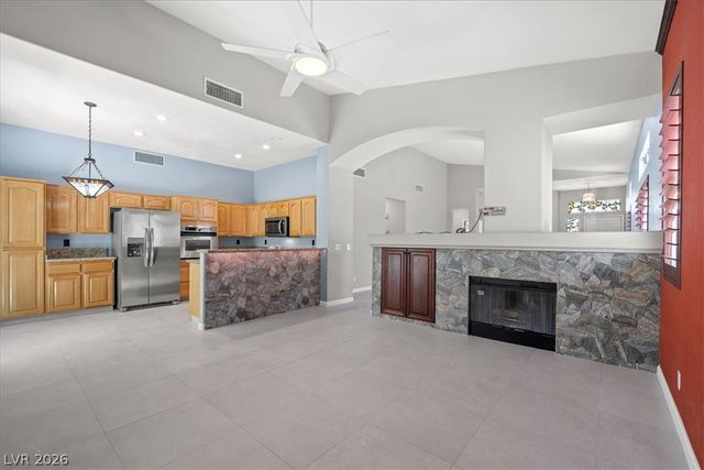 1898 Desert Forest Way, Henderson, NV 89012
