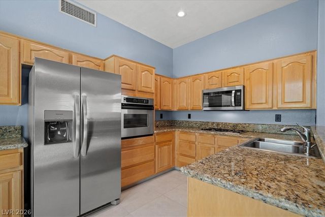 1898 Desert Forest Way, Henderson, NV 89012