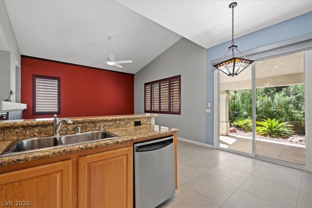 1898 Desert Forest Way, Henderson, NV 89012