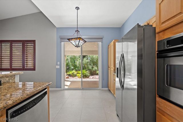 1898 Desert Forest Way, Henderson, NV 89012