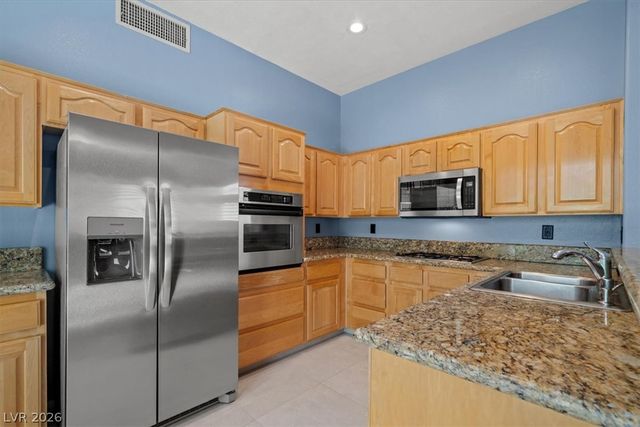 1898 Desert Forest Way, Henderson, NV 89012