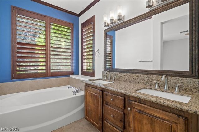 1898 Desert Forest Way, Henderson, NV 89012