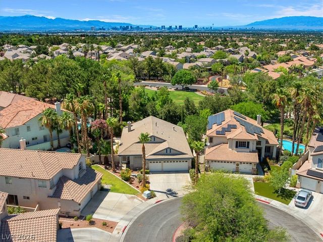 1898 Desert Forest Way, Henderson, NV 89012