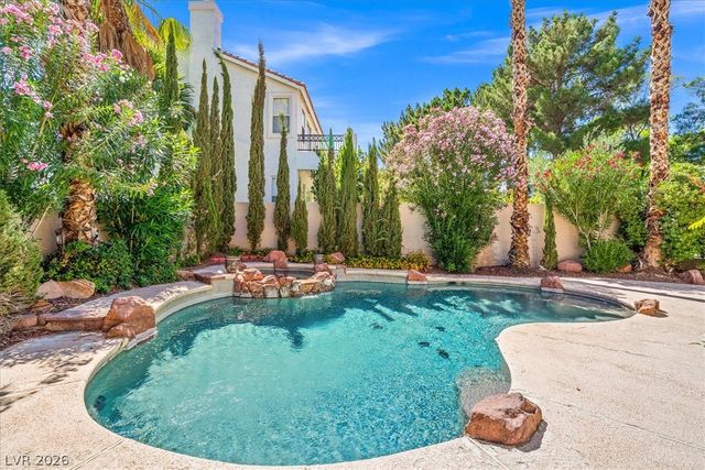 1898 Desert Forest Way, Henderson, NV 89012