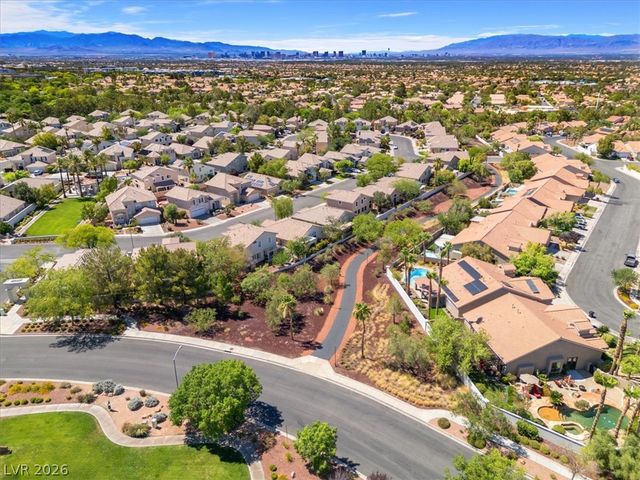 1898 Desert Forest Way, Henderson, NV 89012