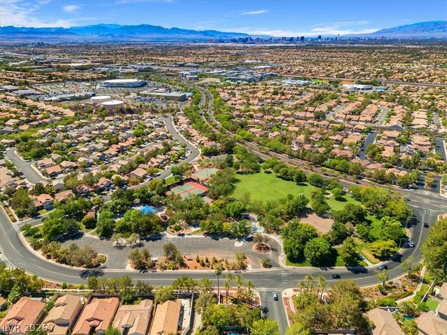1898 Desert Forest Way, Henderson, NV 89012