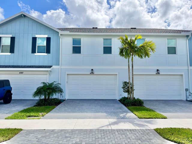 4093 South Longwood Lake Square, Westlake, FL 33470