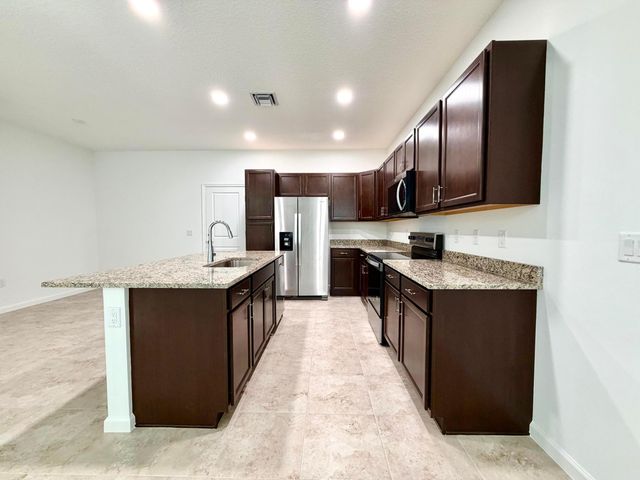 4093 South Longwood Lake Square, Westlake, FL 33470