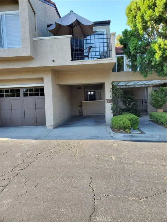 95 Stanford Court 60, Irvine, CA 92612