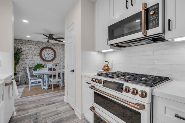 1223 Saxony Lane, Houston, TX 77058