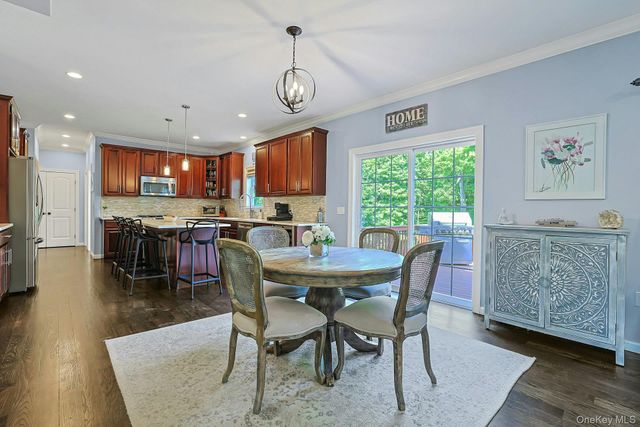288 Lafayette Avenue, Cortlandt Manor, NY 10567