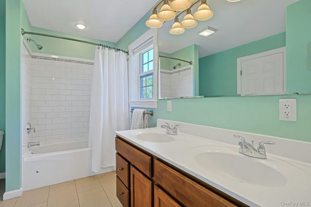 288 Lafayette Avenue, Cortlandt Manor, NY 10567