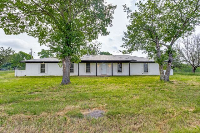 738 Campground Road, Sherman, TX 75090
