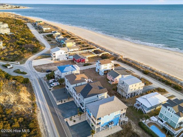 290 Mccray Street, Supply, NC 28462