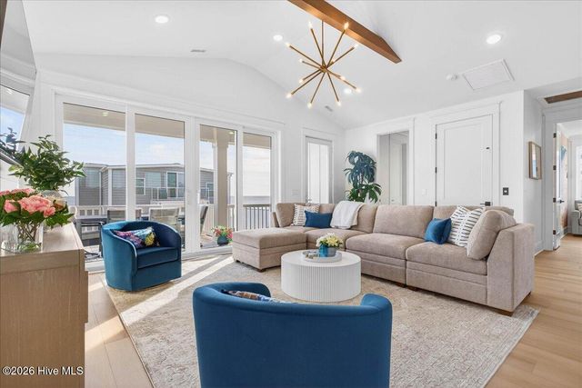 290 Mccray Street, Supply, NC 28462