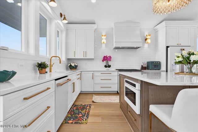 290 Mccray Street, Supply, NC 28462