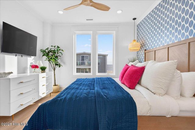 290 Mccray Street, Supply, NC 28462