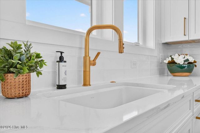 290 Mccray Street, Supply, NC 28462